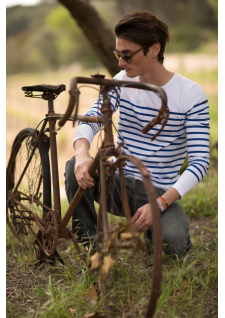 The striped sailor sweater