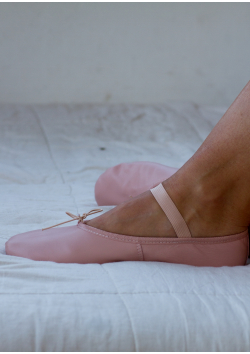 Soft ballet shoes