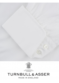 LA chemise blanche anglaise de référence, La Docteur No de chez Turnbull & Asser