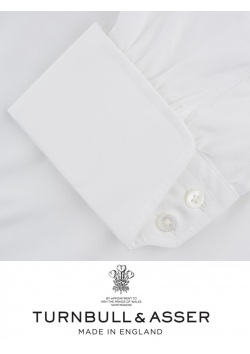 The English shirt by definition, the Dr. No of Turnbull & Asser