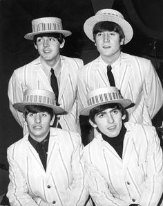 Beatles en canotiers Beatles en canotiers